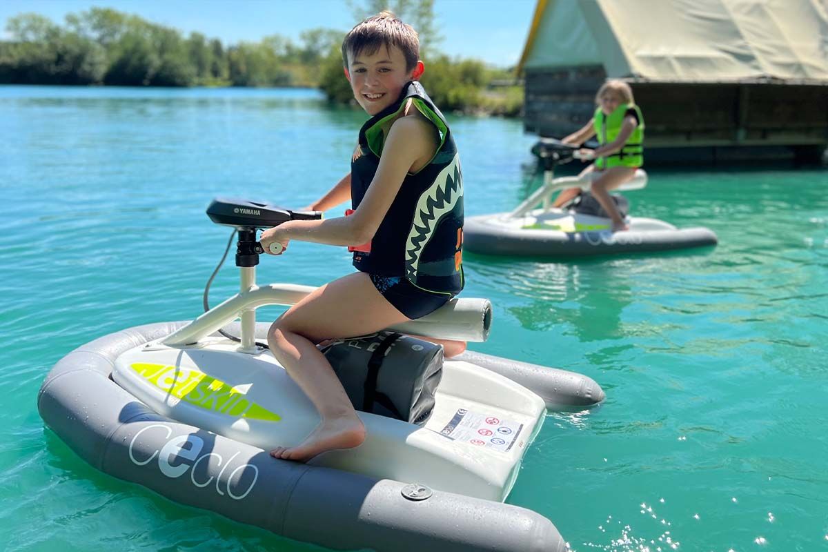 jet ski pour enfant près d'agen au camping xtrem village