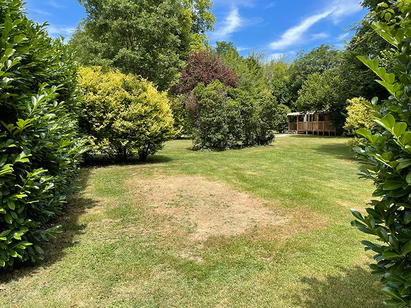 emplacement pour caravane, tente et camping-cars