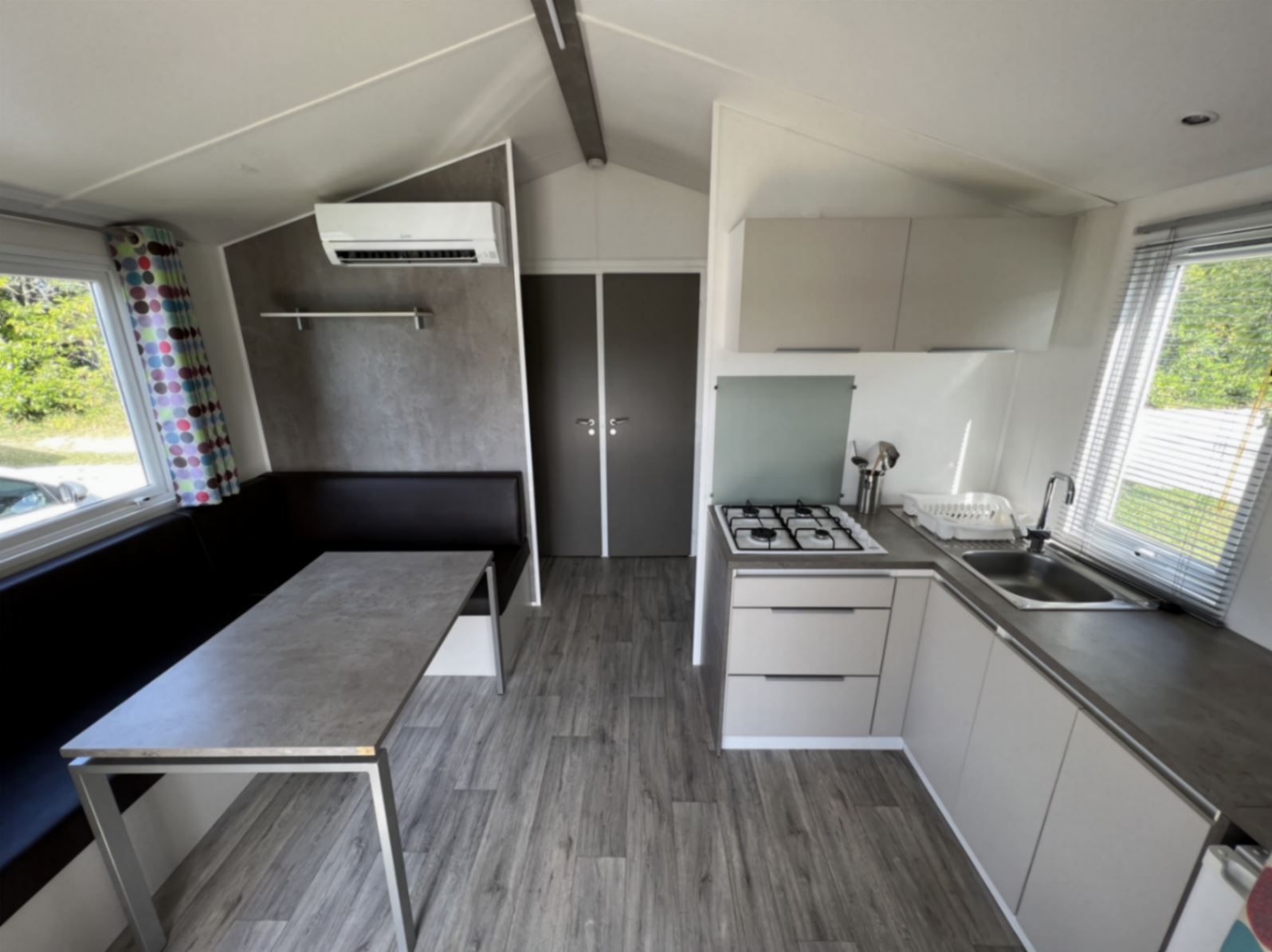 hébergement en chalet au camping xtrem village près d'agen