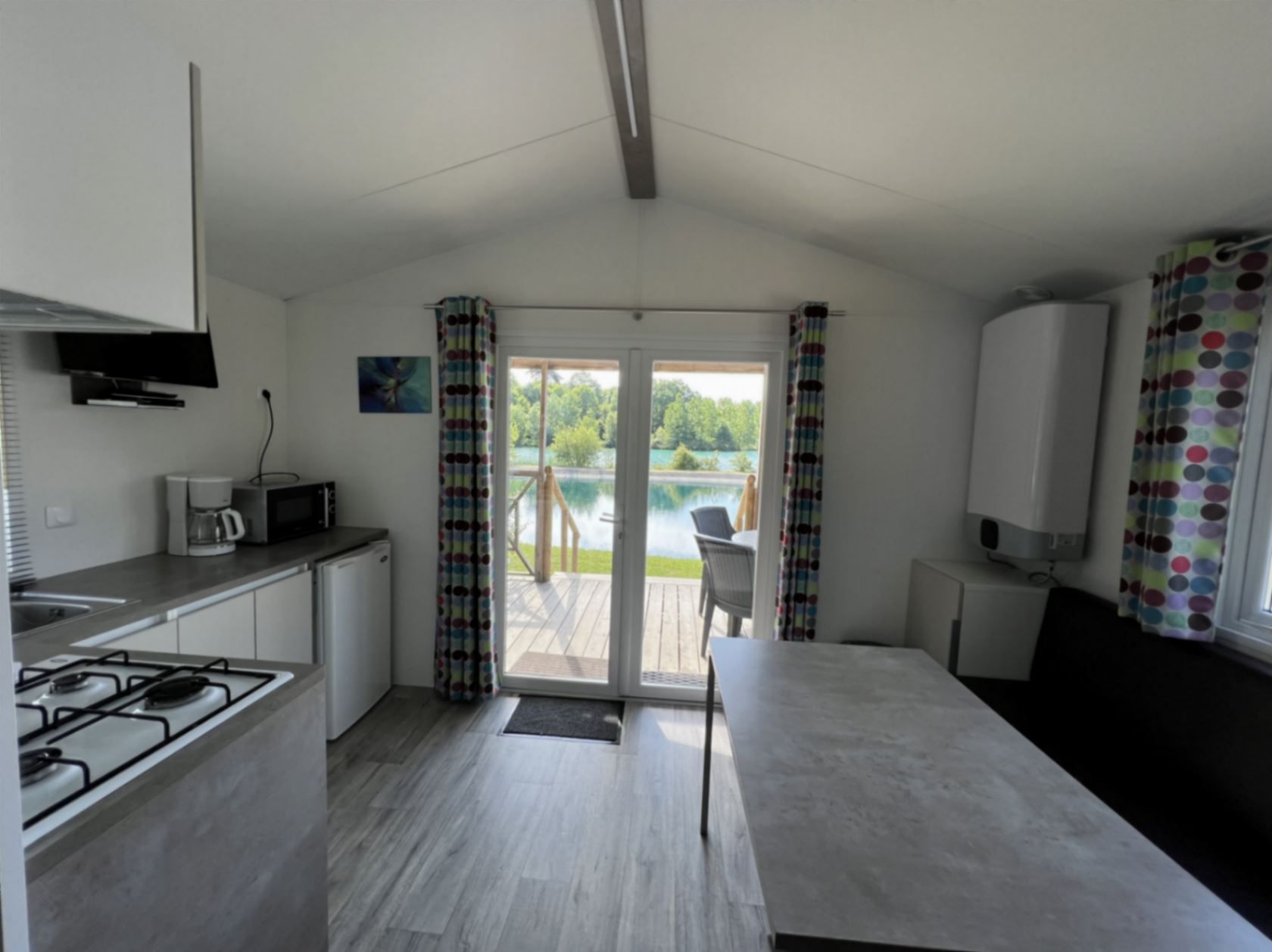 hébergement en chalet au camping xtrem village près d'agen